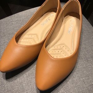 Tan Flats - Size 5-5.5